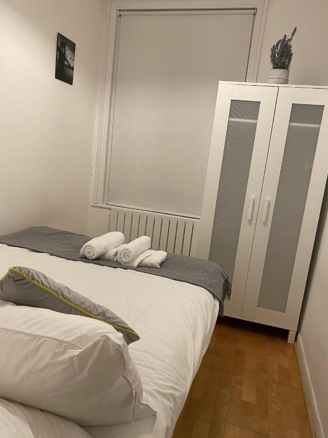 Ashmore Lodge Londra Esterno foto